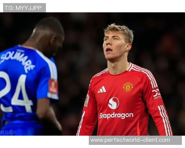 中超联赛热刺逆转曼联精彩瞬间回顾引发全场热烈反响