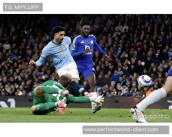 西甲激战曼城大胜切尔西红牌事件引发全场热议与数据分析