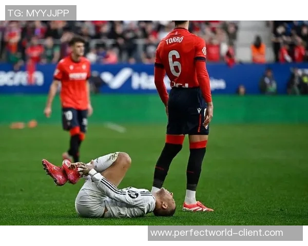 皇马逆转巴黎圣日耳曼的惊心动魄之战神扑引发争议判罚全场沸腾