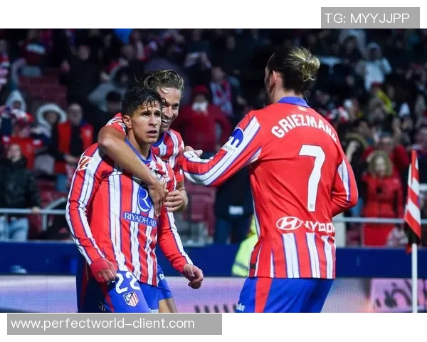 欧联杯精彩对决马竞与切尔西激战成平局乌龙球成比赛转折点