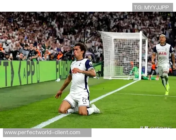 中超激情对决巴黎圣日耳曼险胜那不勒斯点球大战引爆全场精彩回顾