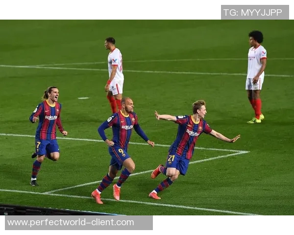 国王杯精彩对决：那不勒斯与拜仁1比1平局战术解析与绝杀时刻回顾