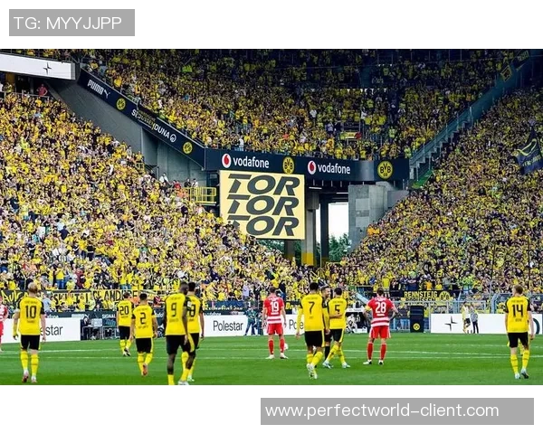 意甲激战莱比锡狂胜多特蒙德四球逆转瞬间点燃全场激情