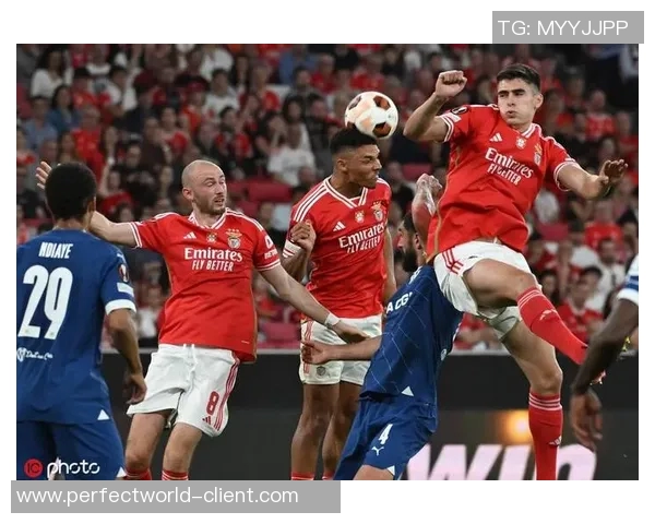 欧联杯精彩对决切尔西5-0本菲卡帽子戏法点燃全场激情