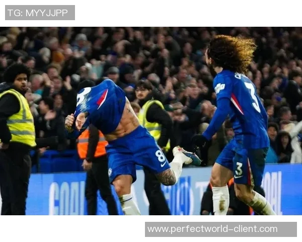 中超激战切尔西与多特蒙德握手言和绝杀瞬间引发全场热烈反响