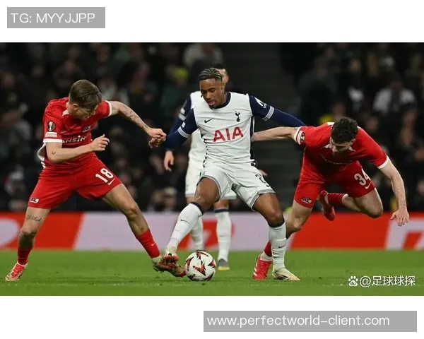 欧联杯热刺大胜那不勒斯红牌事件引发全场热议与十大精彩进球回顾